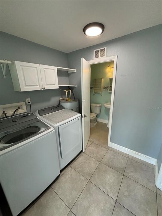 For Rent: $1,850 (3 beds, 2 baths, 1270 Square Feet)