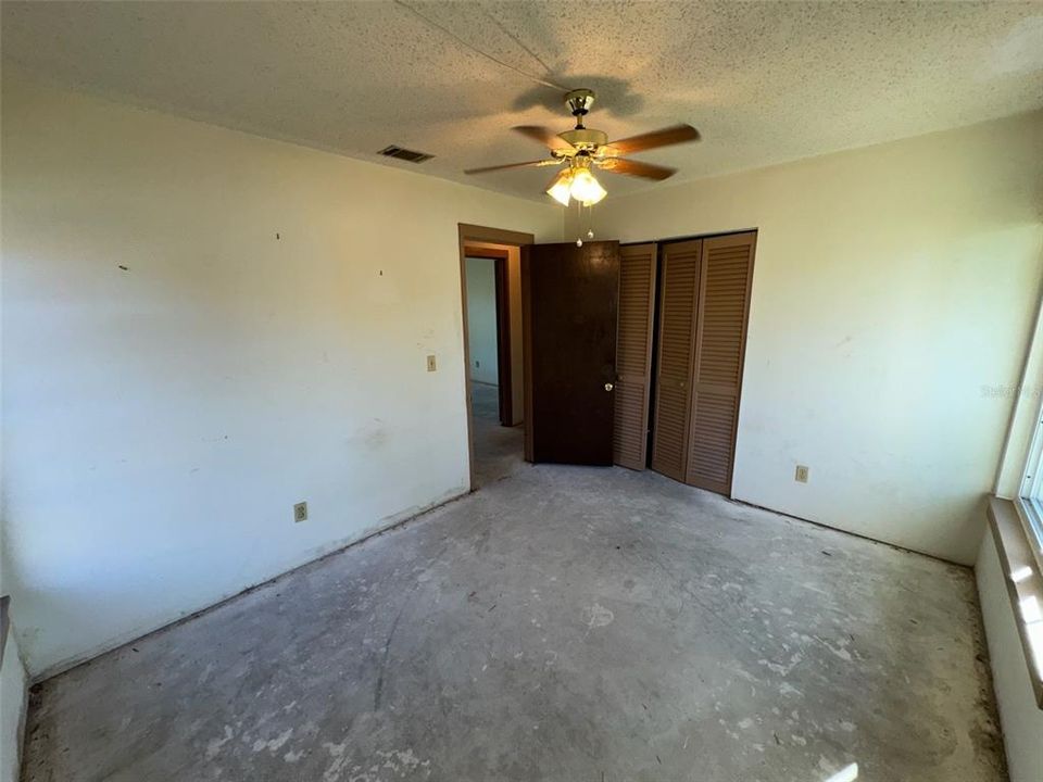 For Sale: $183,500 (3 beds, 2 baths, 1218 Square Feet)