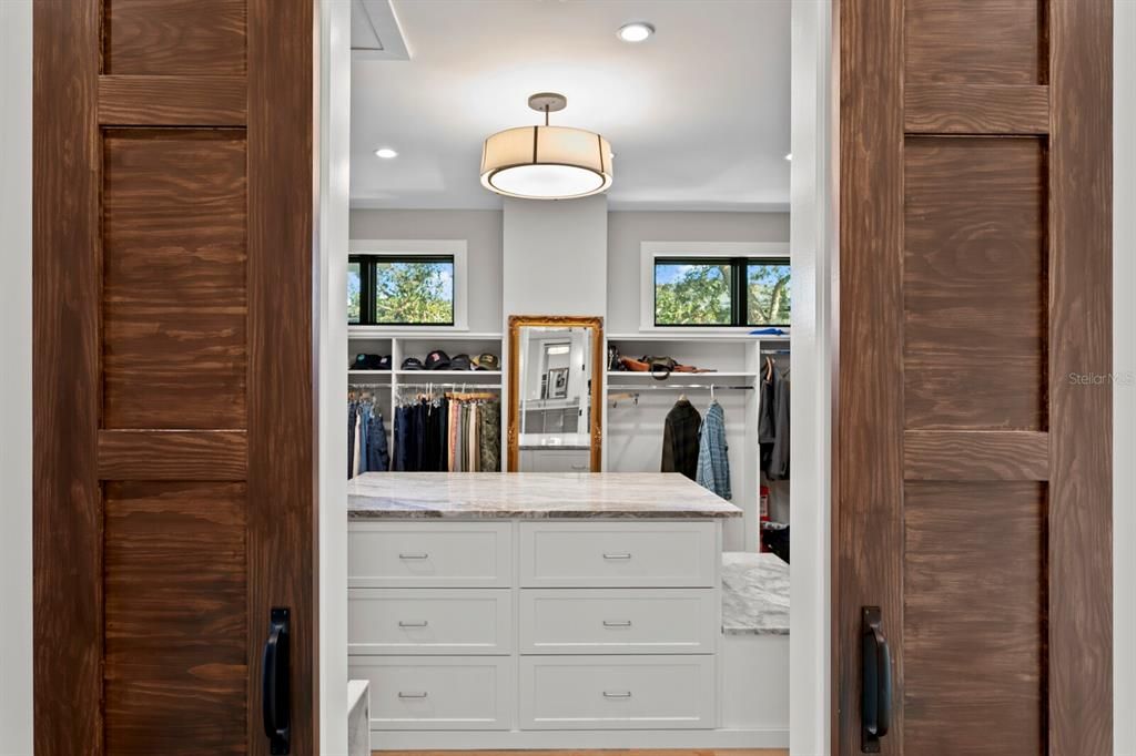 Primary suite closet entry