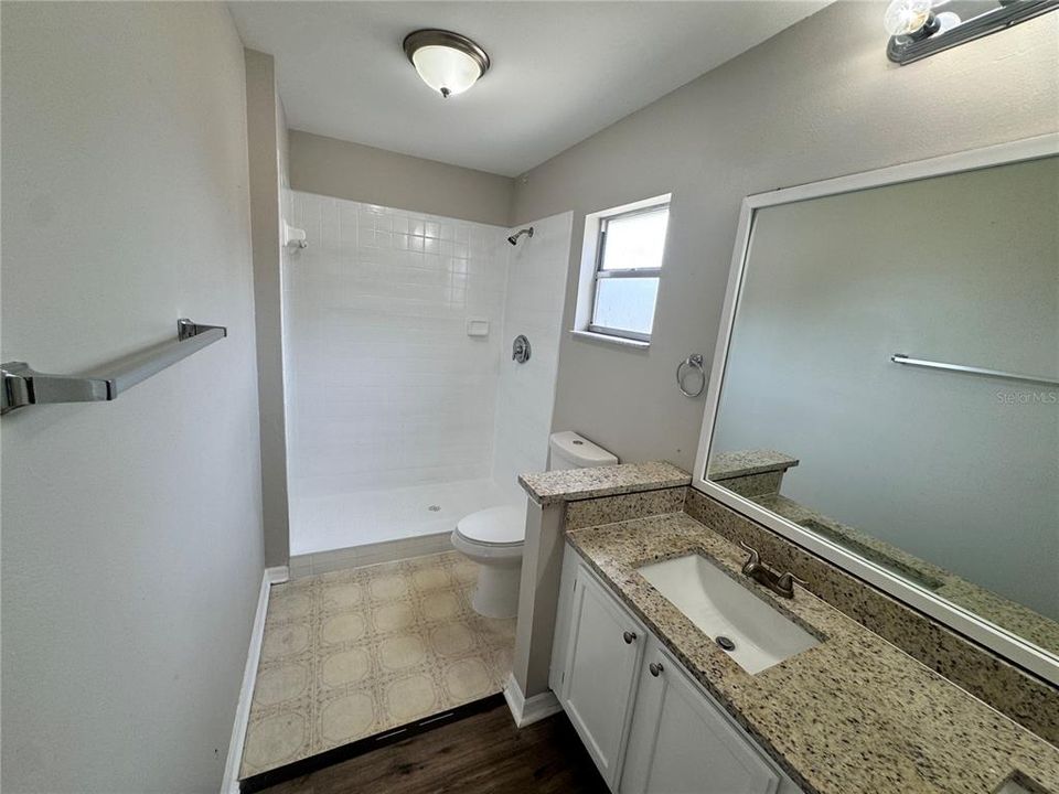 For Rent: $2,245 (3 beds, 2 baths, 1270 Square Feet)