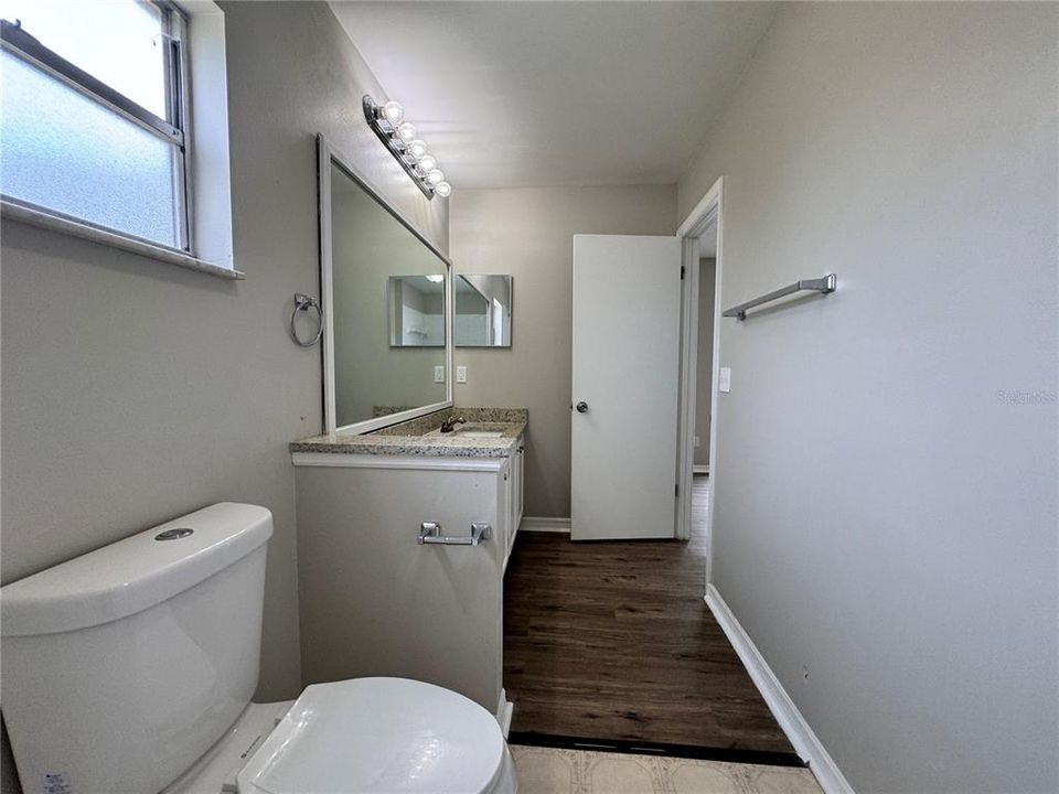 For Rent: $2,245 (3 beds, 2 baths, 1270 Square Feet)