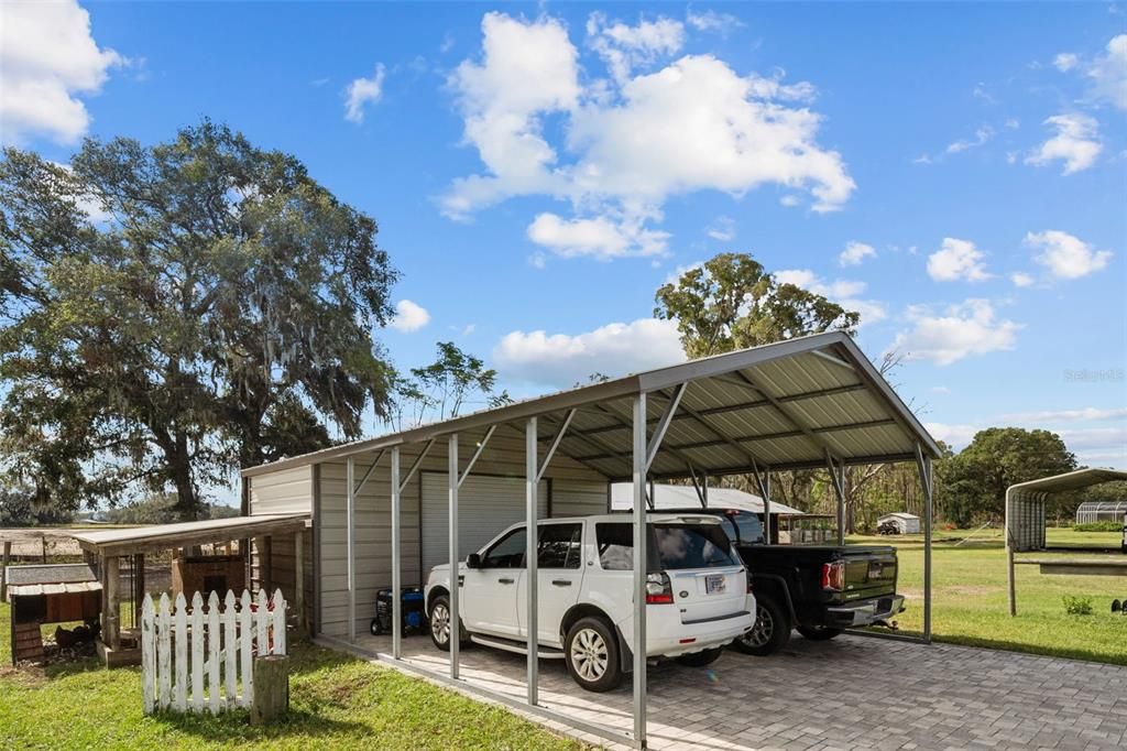 CARPORT