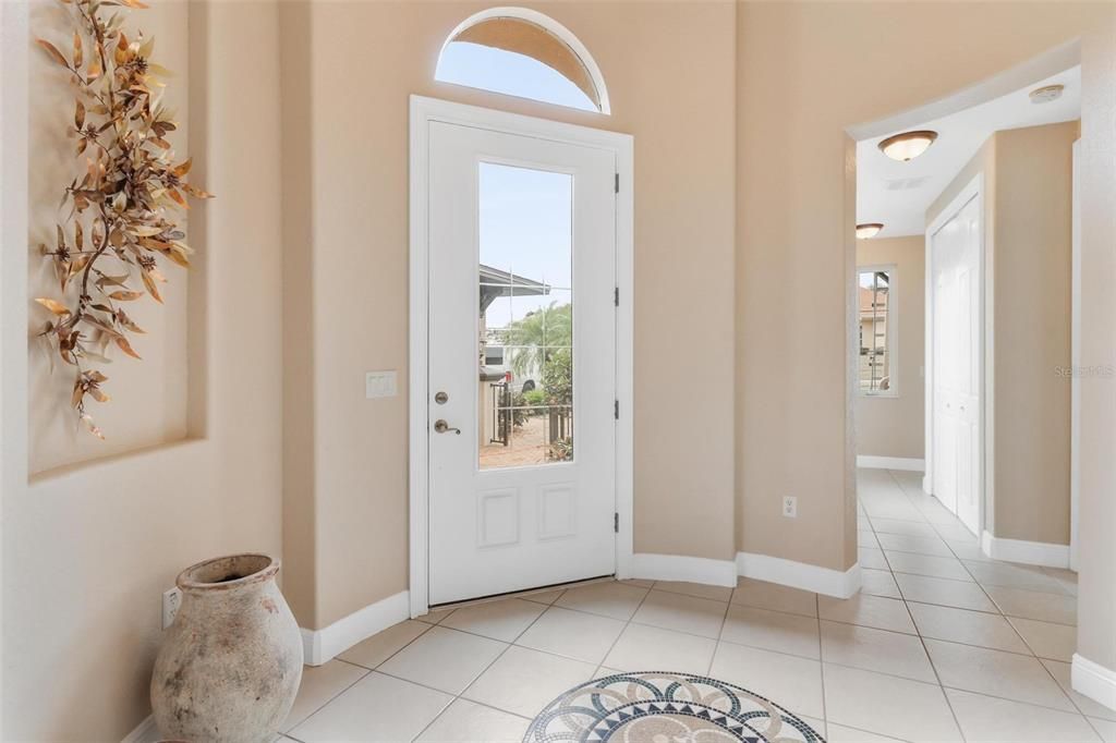 Foyer and entrance to bedrooms 2 & 3..