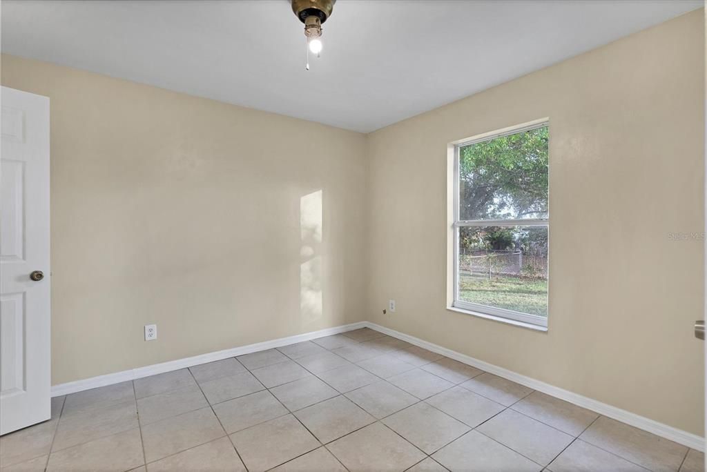 For Sale: $300,000 (3 beds, 2 baths, 1455 Square Feet)