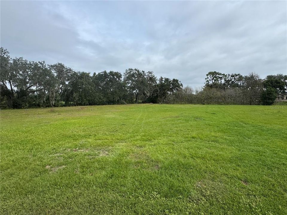 For Sale: $154,900 (1.09 acres)