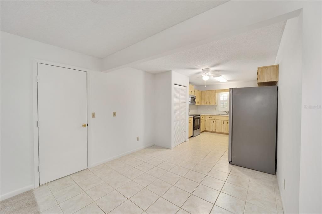 For Sale: $187,530 (2 beds, 2 baths, 1369 Square Feet)