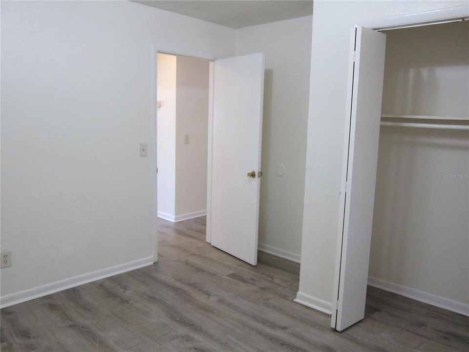 For Rent: $1,025 (2 beds, 1 baths, 858 Square Feet)