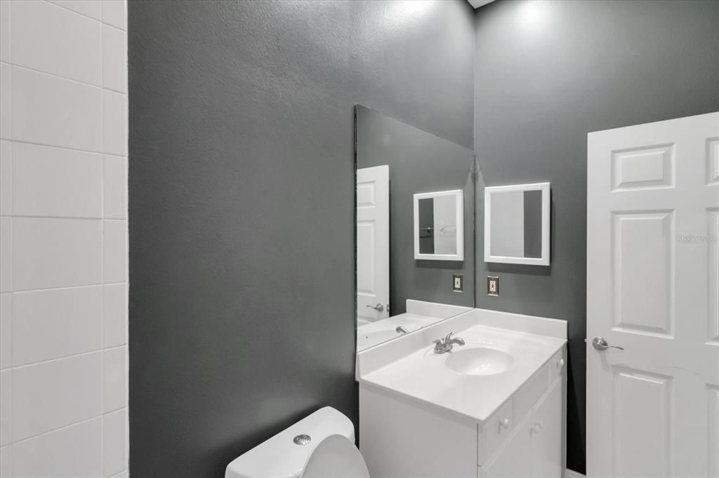 2nd bathroom