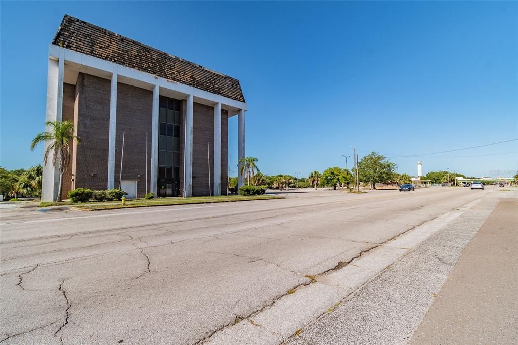 Active With Contract: $6,000,000 (0 beds, 0 baths, 57219 Square Feet)