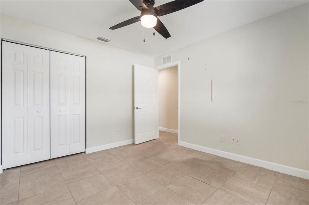 Active With Contract: $375,000 (3 beds, 2 baths, 1819 Square Feet)