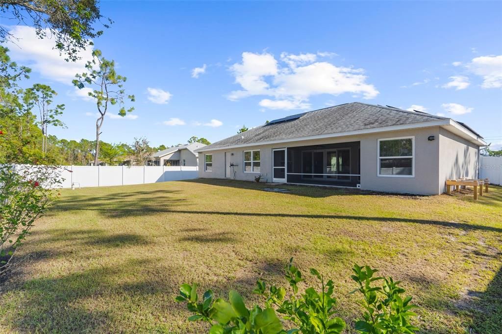 Active With Contract: $375,000 (3 beds, 2 baths, 1819 Square Feet)