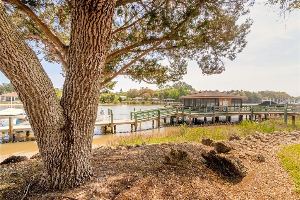 Community covered sitting area overlooking the Intracoastal Waterway