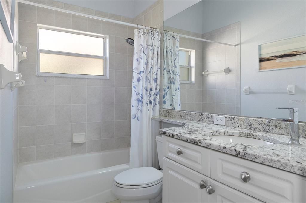 For Sale: $499,900 (2 beds, 2 baths, 2109 Square Feet)