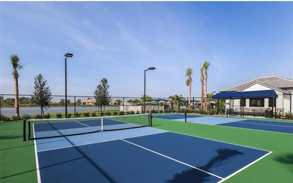 Pickleball Sweetwater Villas Lakewood Ranch