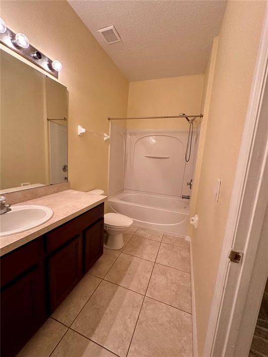 2nd Bathroom