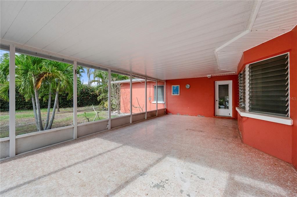 En Venta: $399,000 (3 camas, 2 baños, 1761 Pies cuadrados)