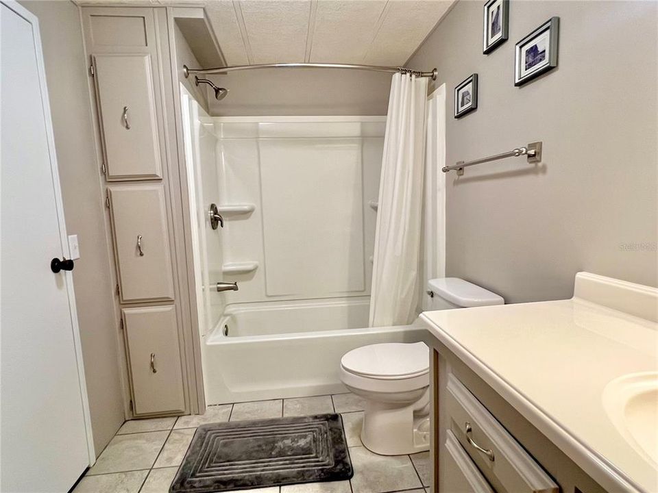 Hall bathroom that has been remodeled