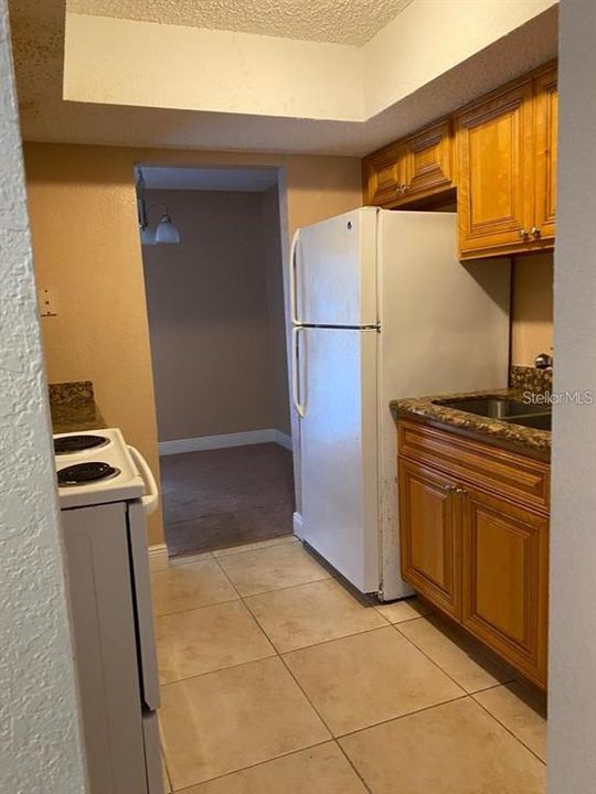 For Rent: $1,175 (1 beds, 1 baths, 756 Square Feet)