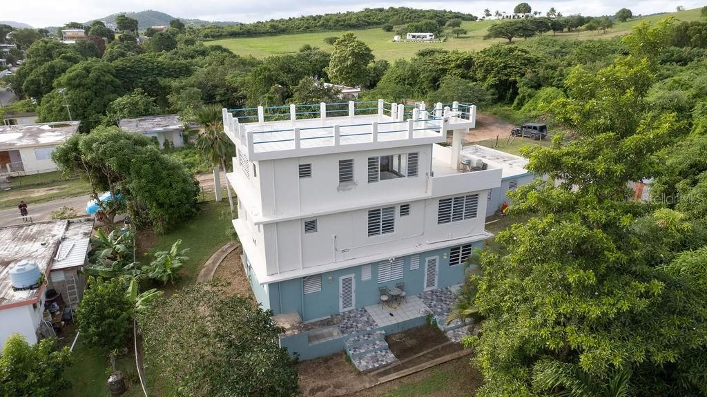 En Venta: $674,999 (5 camas, 5 baños, 4000 Pies cuadrados)