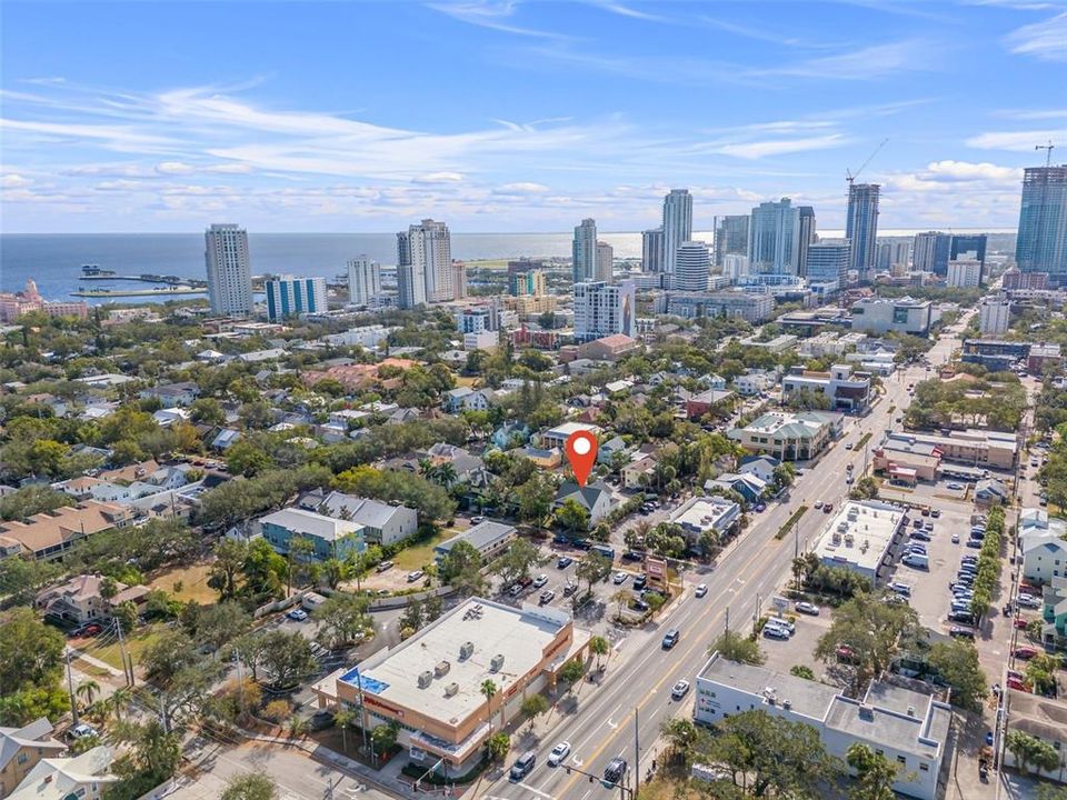 For Sale: $789,000 (3 beds, 2 baths, 1794 Square Feet)