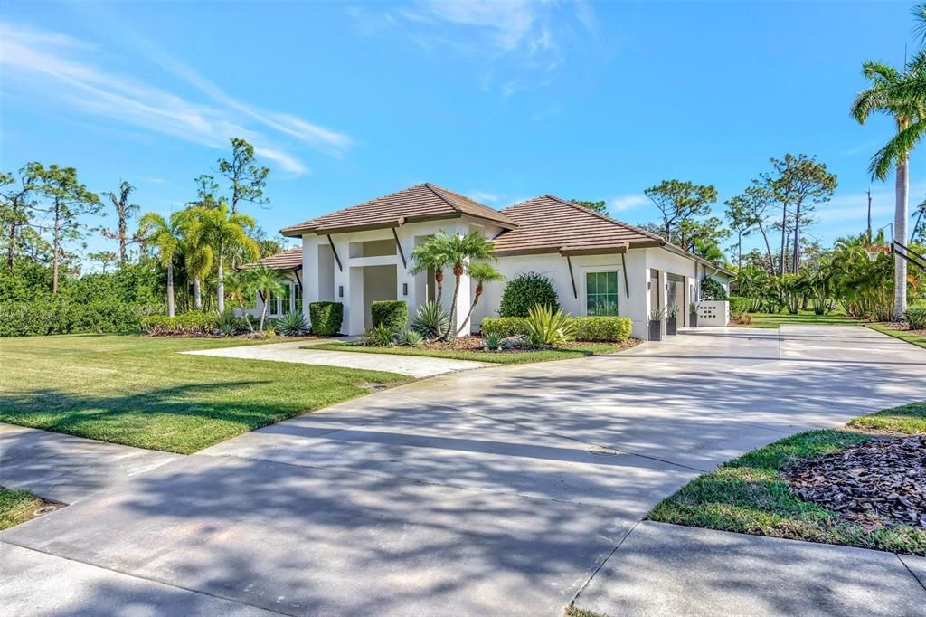 For Sale: $1,625,000 (3 beds, 3 baths, 3421 Square Feet)