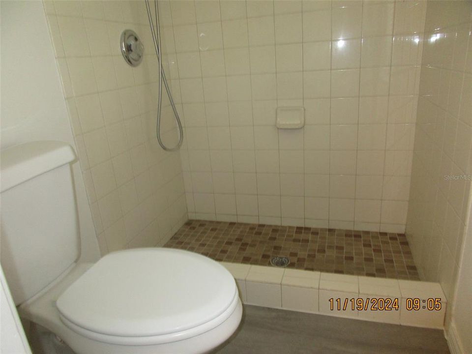 For Rent: $2,050 (3 beds, 2 baths, 1326 Square Feet)