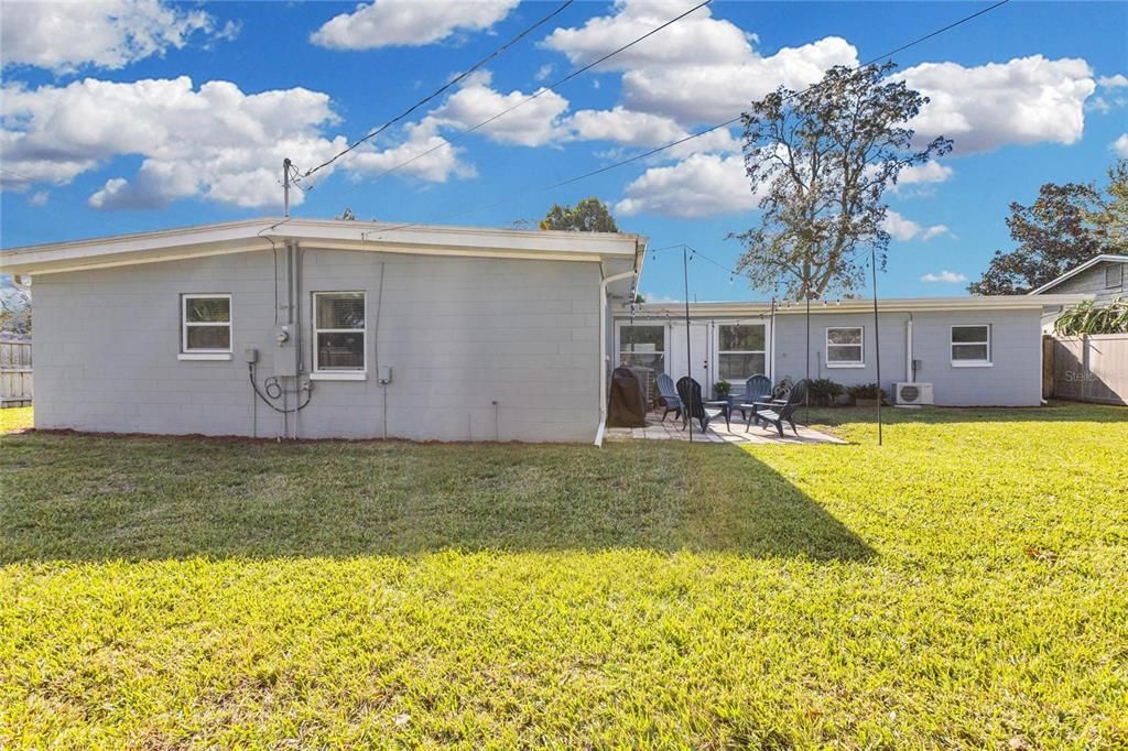 For Sale: $625,000 (3 beds, 2 baths, 1816 Square Feet)