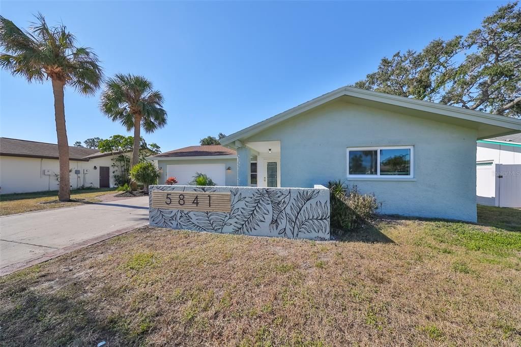 For Sale: $499,000 (3 beds, 2 baths, 1317 Square Feet)