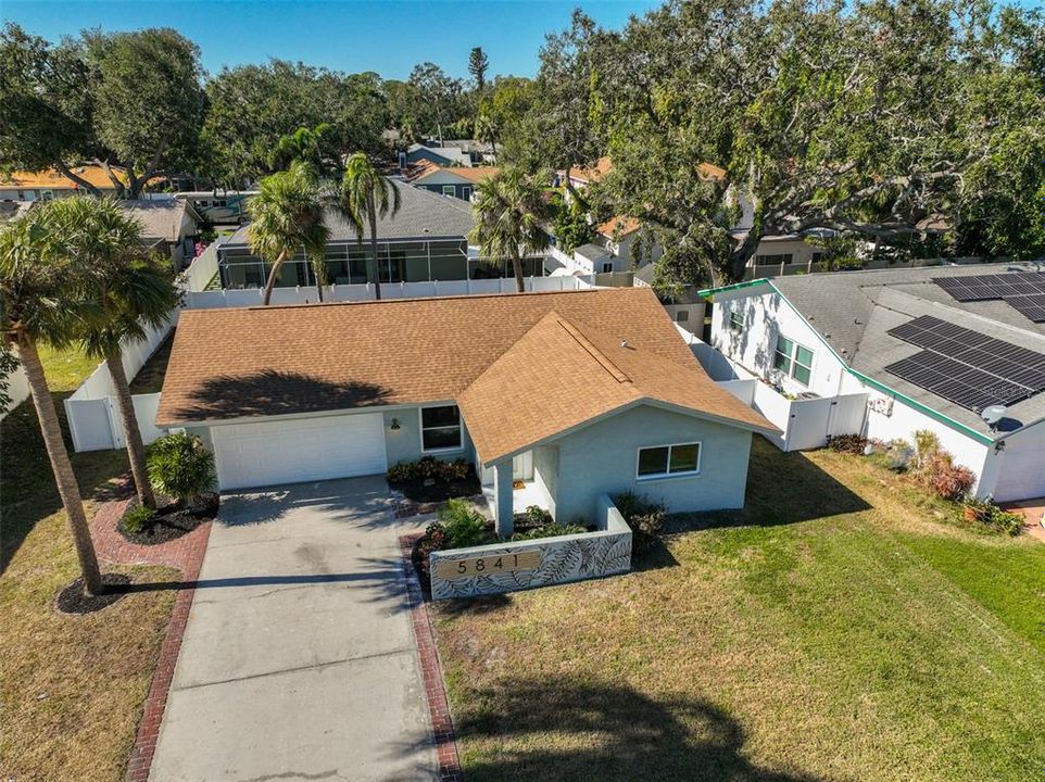 For Sale: $499,000 (3 beds, 2 baths, 1317 Square Feet)