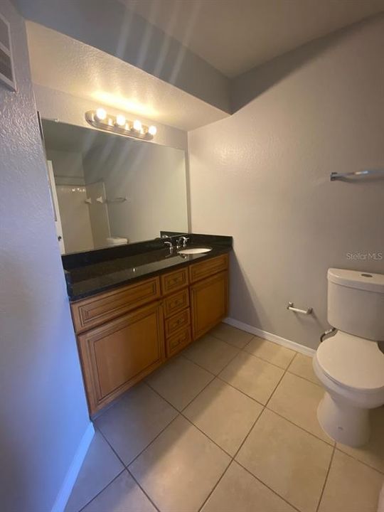 For Sale: $150,000 (1 beds, 1 baths, 650 Square Feet)