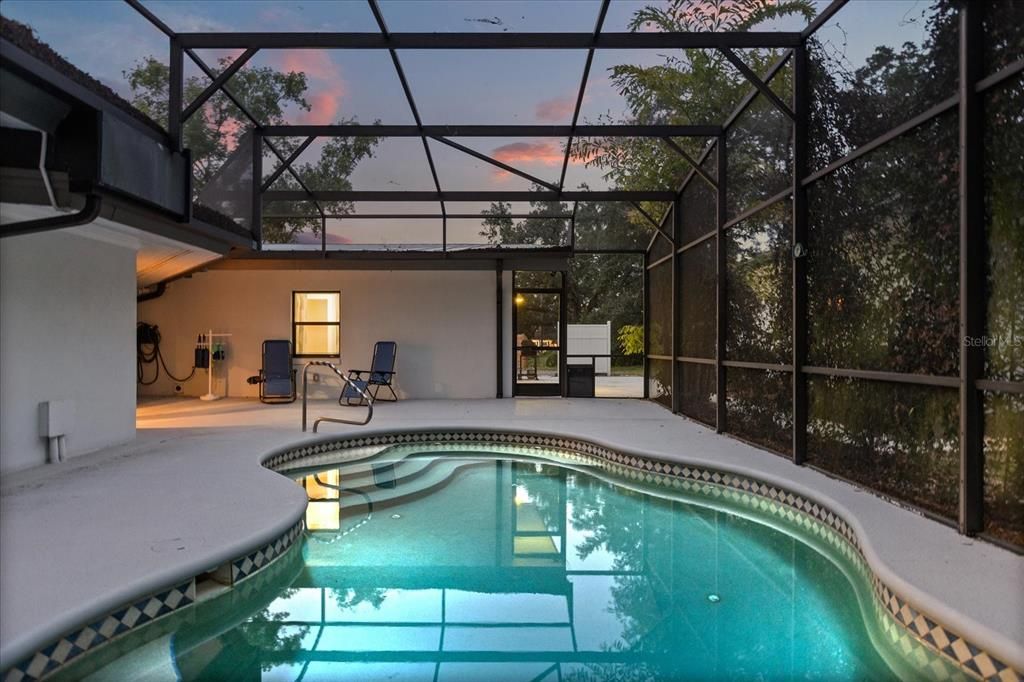 待售: $1,399,000 (5 贝兹, 4 浴室, 4056 平方英尺)