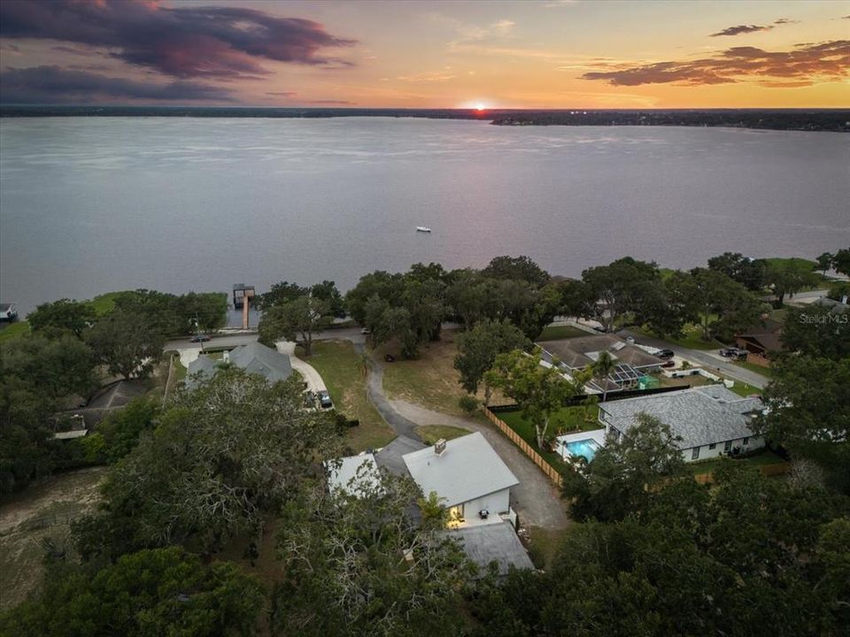 待售: $1,399,000 (5 贝兹, 4 浴室, 4056 平方英尺)