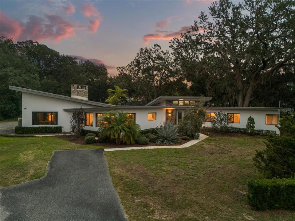 待售: $1,399,000 (5 贝兹, 4 浴室, 4056 平方英尺)