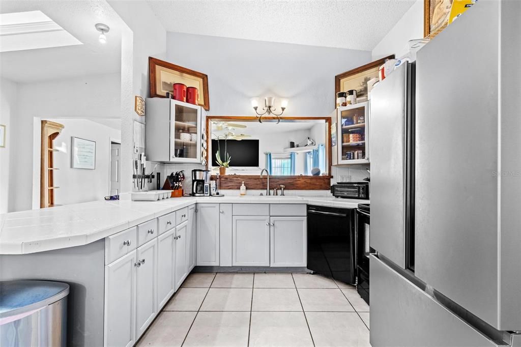 For Sale: $495,700 (3 beds, 2 baths, 2048 Square Feet)