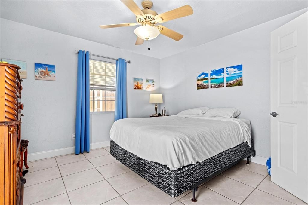 For Sale: $495,700 (3 beds, 2 baths, 2048 Square Feet)