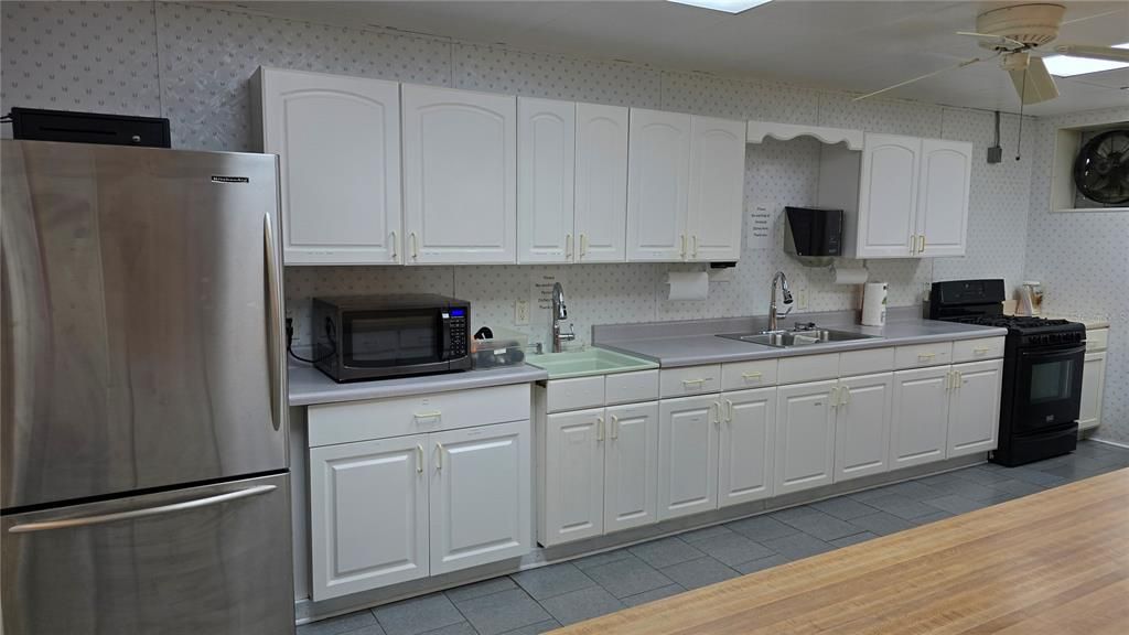 Clubhouse Kitchen