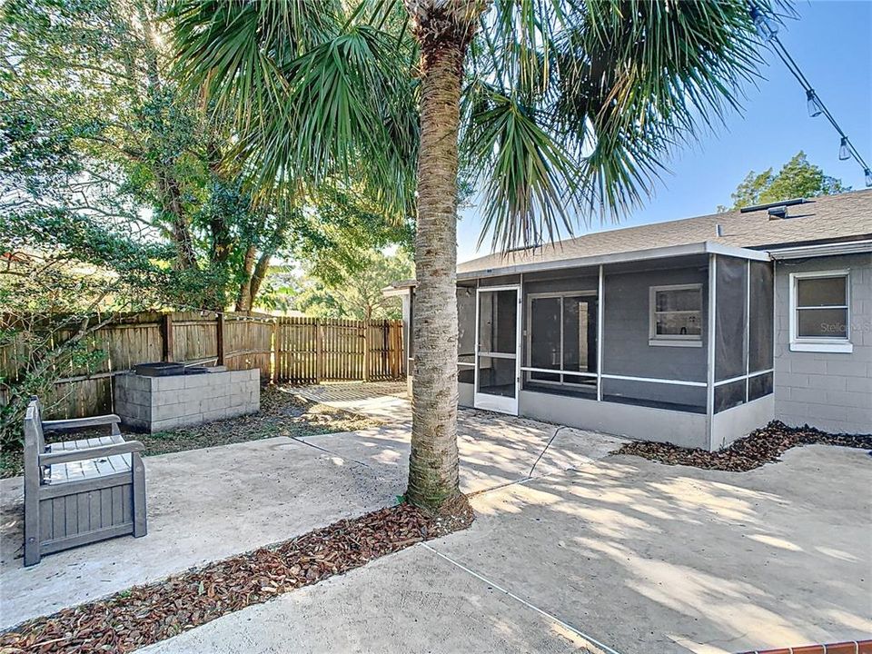 For Sale: $409,900 (3 beds, 2 baths, 1380 Square Feet)