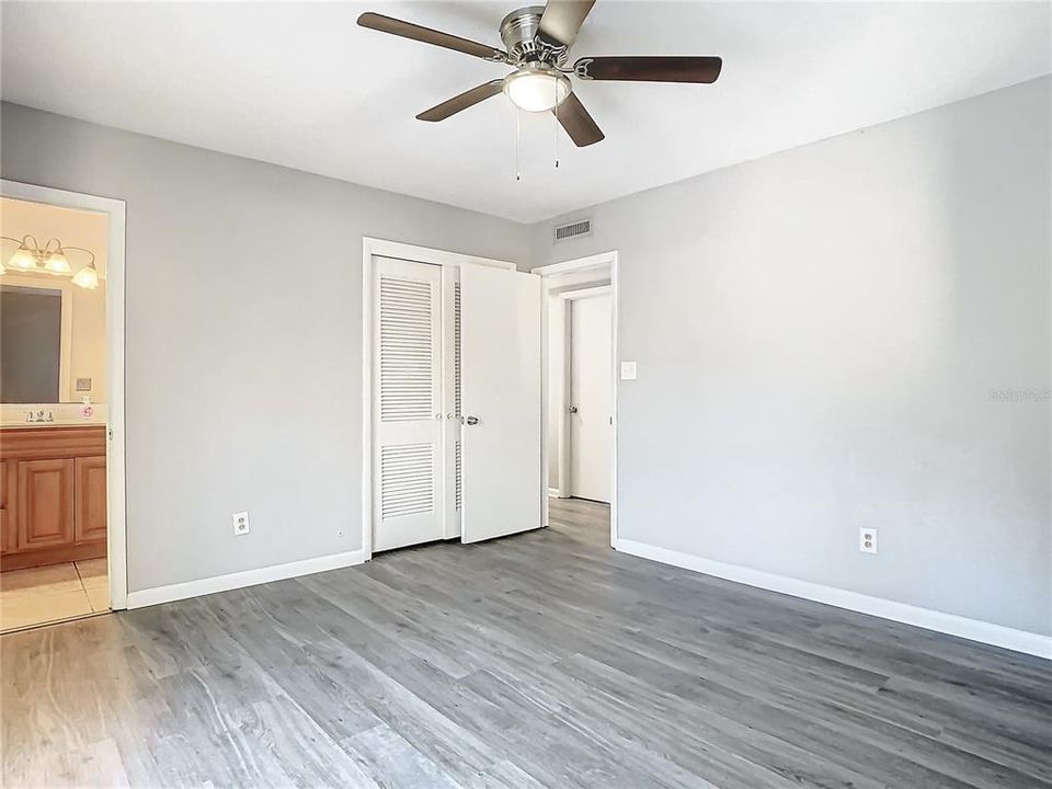 For Sale: $409,900 (3 beds, 2 baths, 1380 Square Feet)