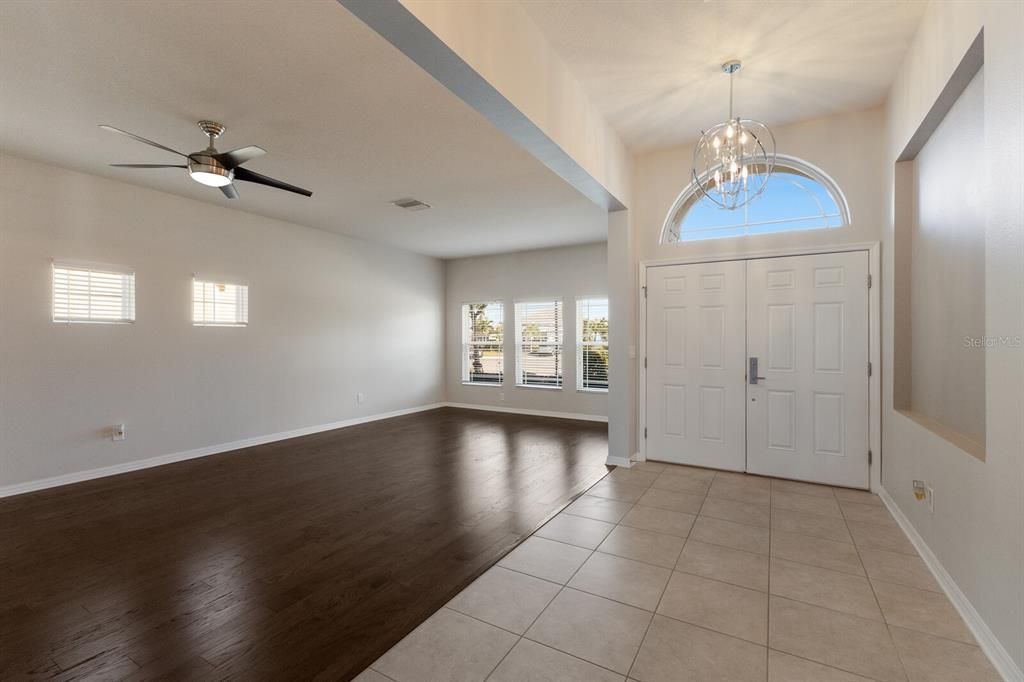 Enter to an open floor plan with plenty of natural light.