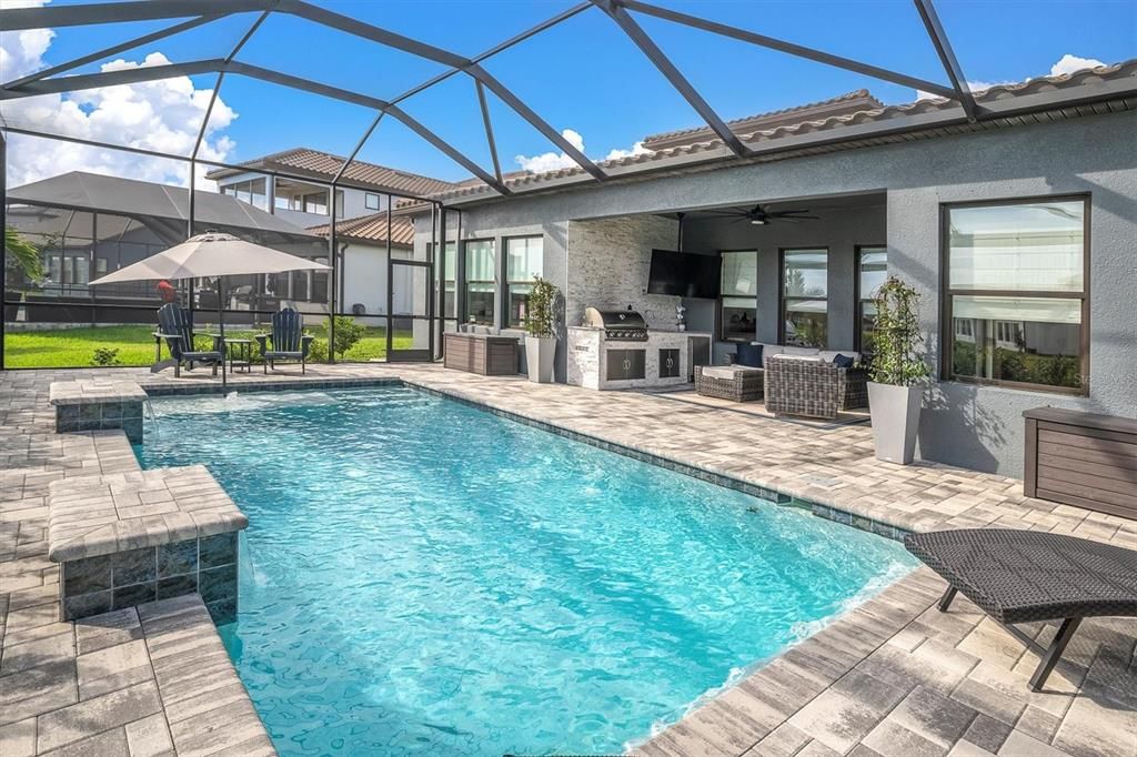 Pool Lanai with Outdoor Kitchen