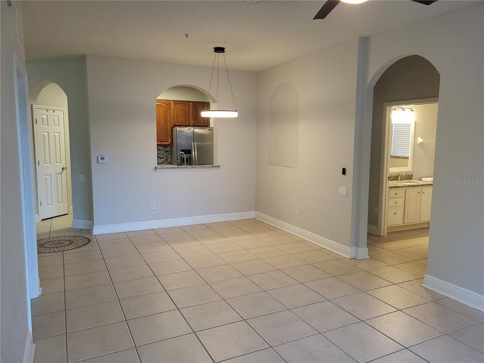 For Sale: $249,900 (3 beds, 2 baths, 1247 Square Feet)