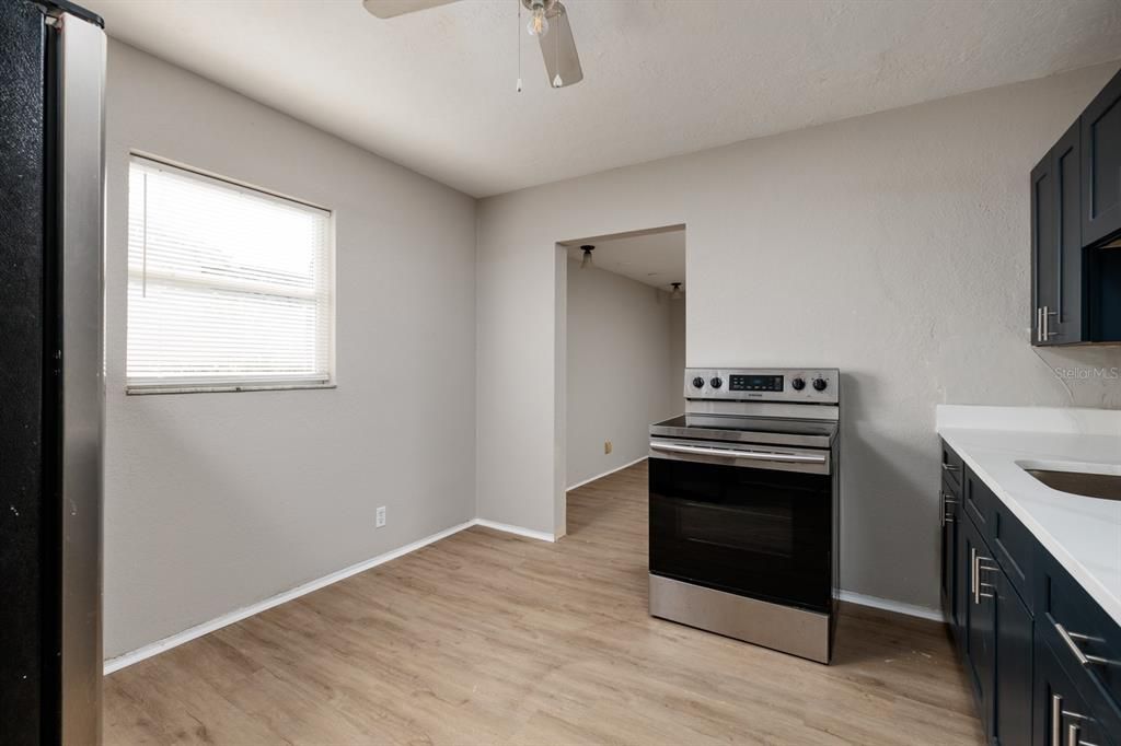 Kitchen & entrance to Family room.