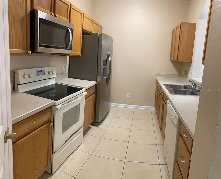 For Sale: $234,900 (3 beds, 2 baths, 1206 Square Feet)