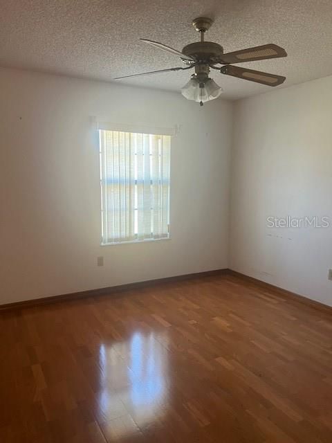 Active With Contract: $179,100 (3 beds, 2 baths, 1517 Square Feet)