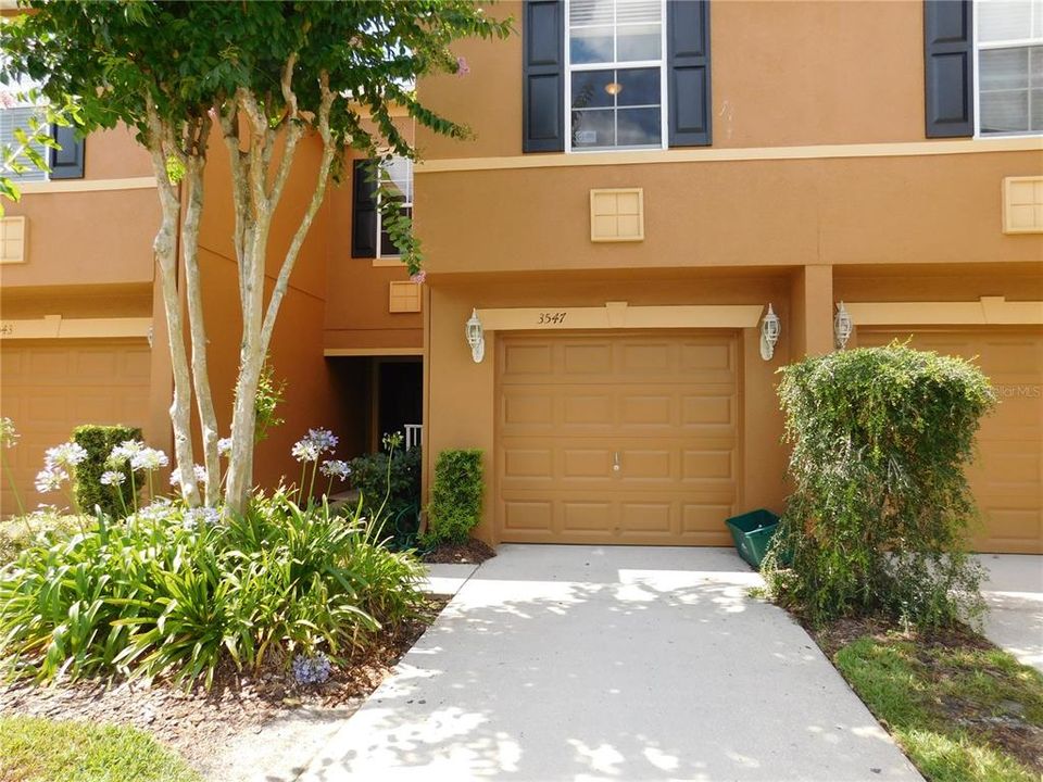 For Sale: $345,000 (3 beds, 3 baths, 1480 Square Feet)