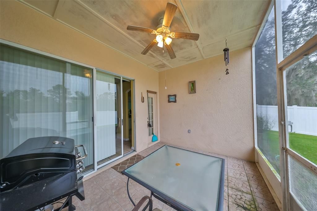 For Sale: $435,000 (4 beds, 2 baths, 2115 Square Feet)