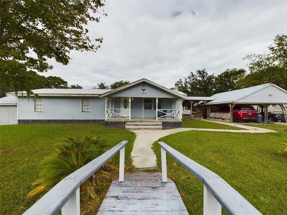 For Sale: $309,000 (3 beds, 2 baths, 1416 Square Feet)