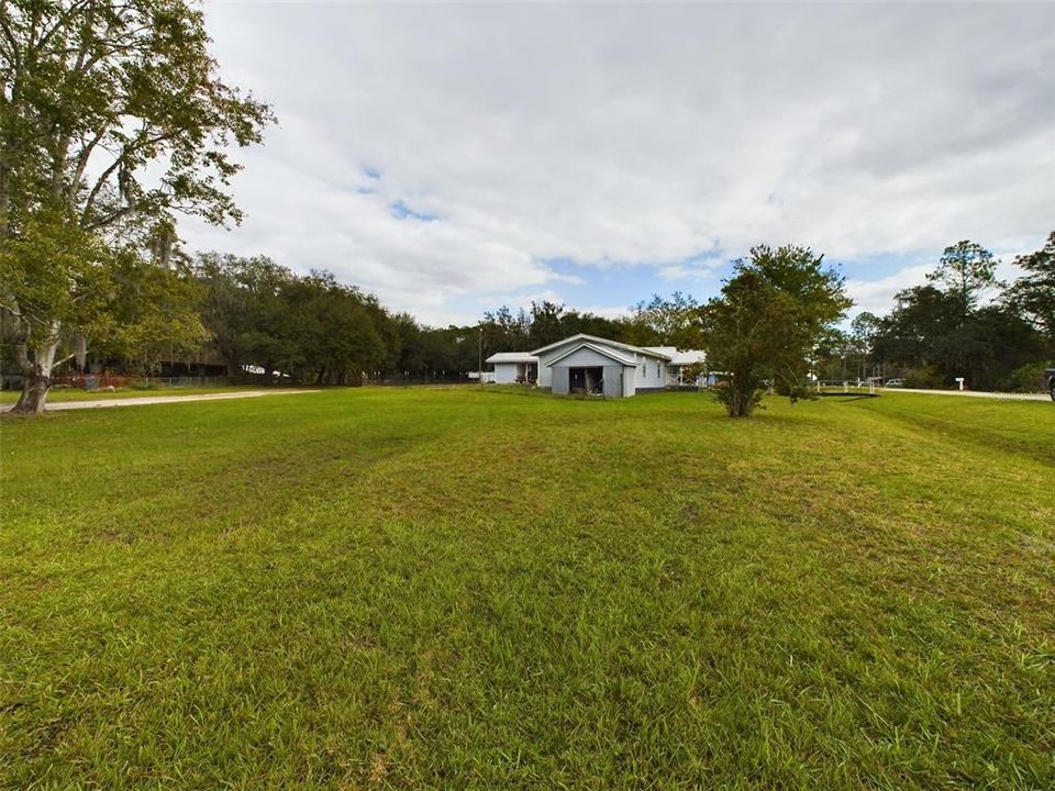 For Sale: $309,000 (3 beds, 2 baths, 1416 Square Feet)