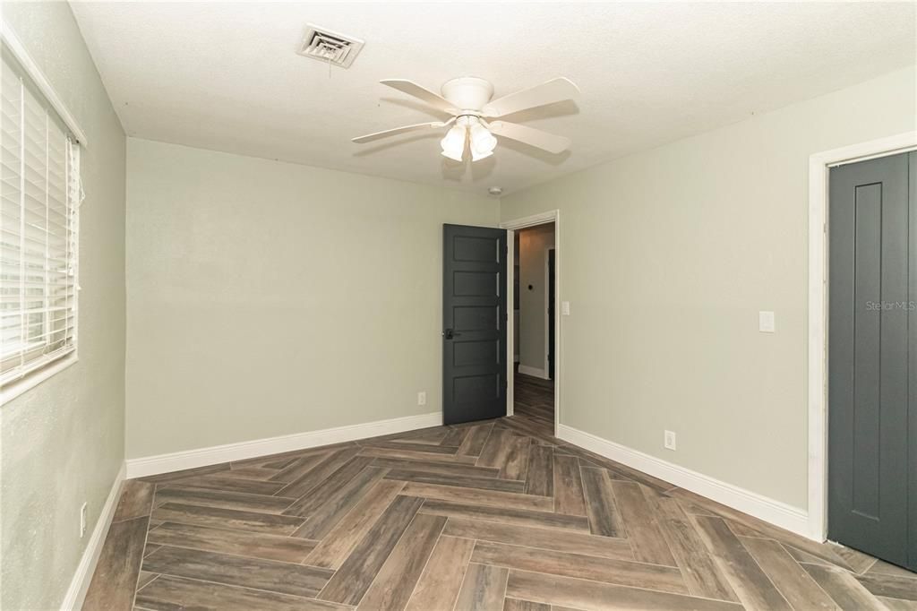 For Sale: $339,000 (3 beds, 2 baths, 1576 Square Feet)