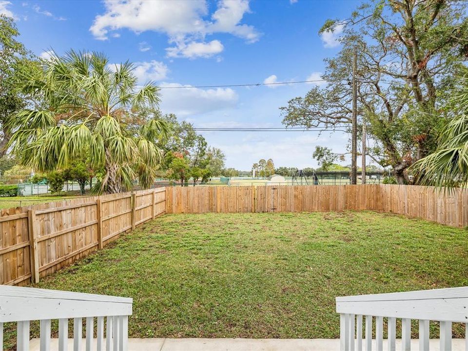 For Sale: $1,250,000 (3 beds, 2 baths, 2105 Square Feet)